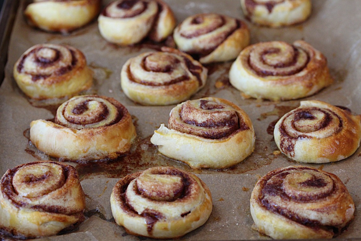 Cinnamon buns from the oven